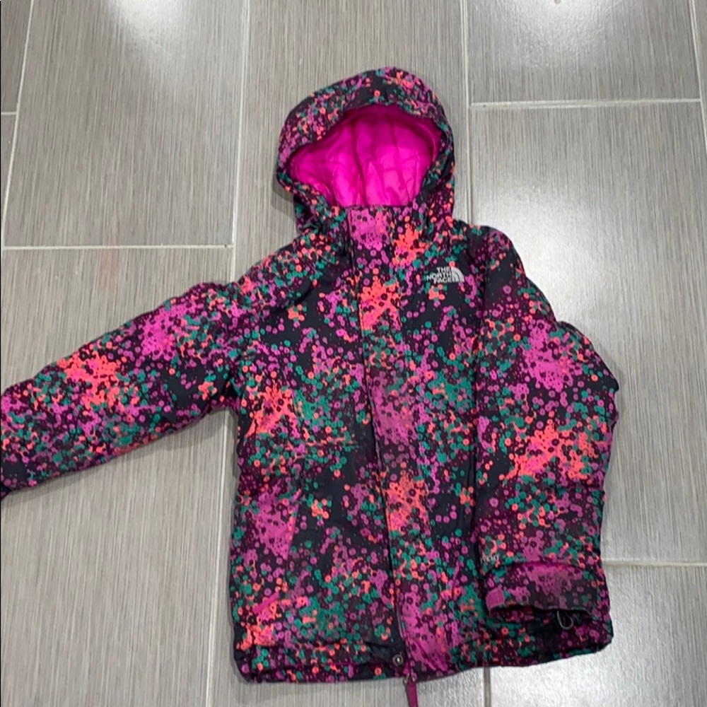 The north face girls parka winter coat jacket